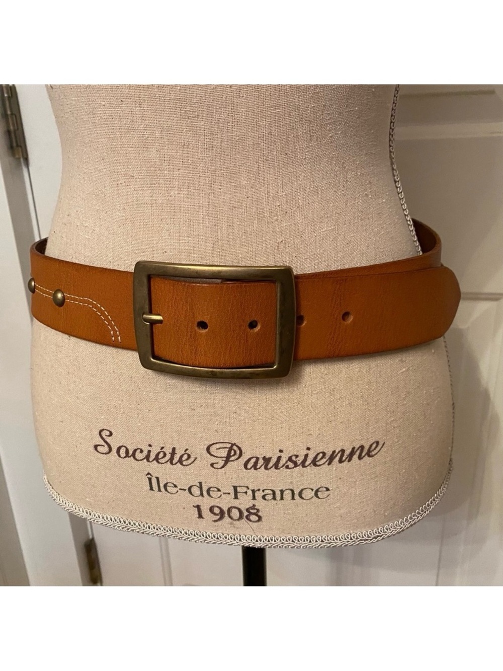 LINEA PELLE BELT BROWN LEATHER STUDDED WHITE STITCHING HANDMADE BOHO SIZE S